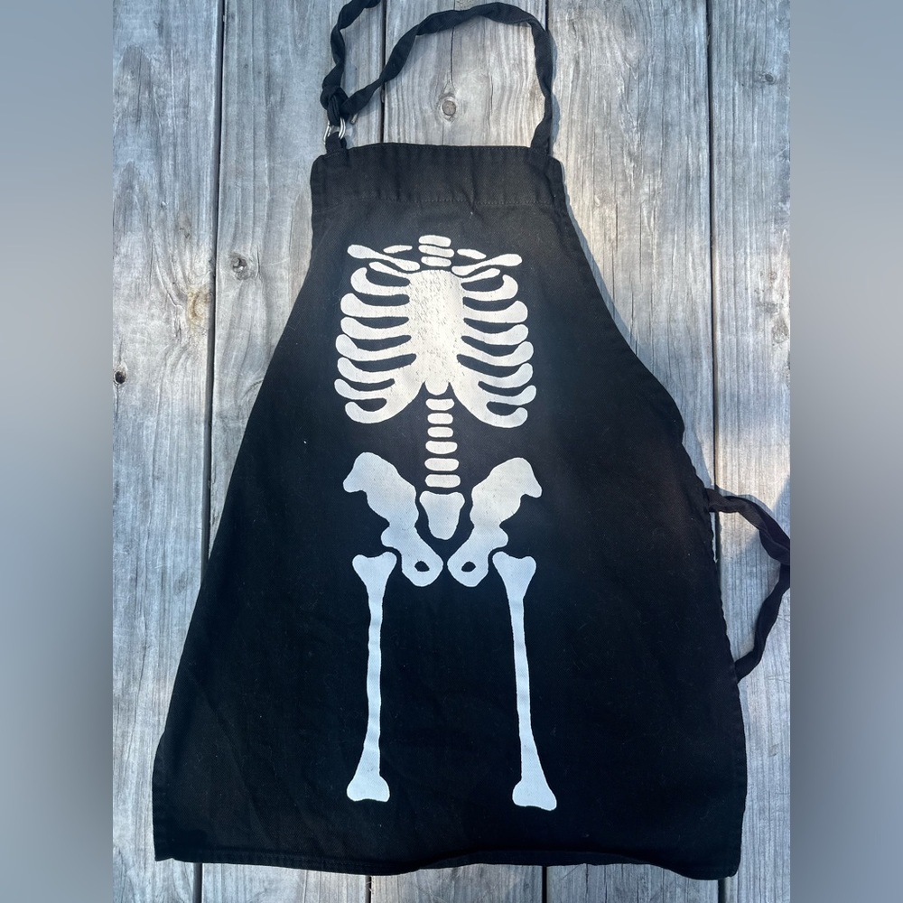 Williams and Sonoma Kids Skeleton Apron | Adjustable | 100% Cotton